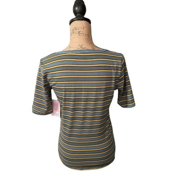 LuLaRoe‎ GiGi Top - Picture 4 of 6